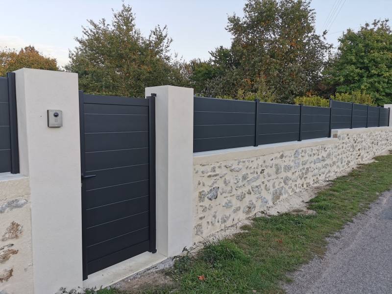 Fabrication et pose de clôtures en aluminium par Daniel Moquet Aix-en-Provence