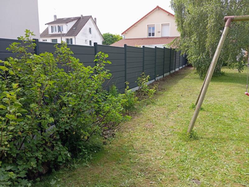 Valoriser votre extérieur avec des panneaux composite écologiques à Aix-en-Provence