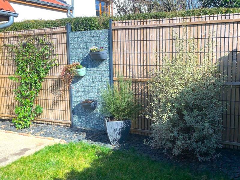Clôture en gabions : une intégration paysagère naturelle et durable à Puyricard